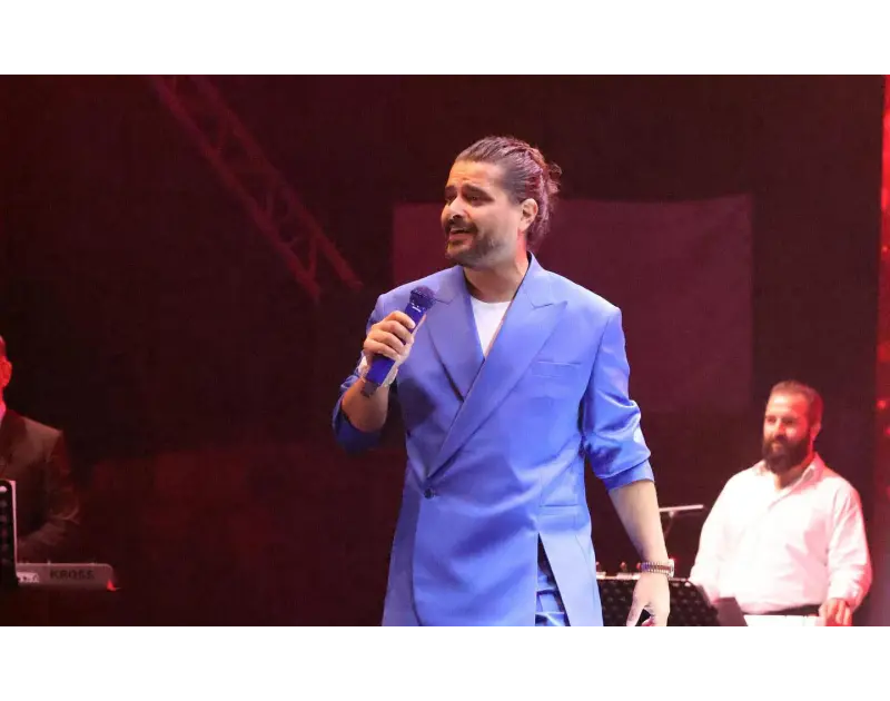 خاص بالفيديو- مهرجان إهدنيات يسرق الأضواء في ليلتين متتاليتين مع ناصيف زيتون ودانييلا رحمة مفاجأة السهرة في ليلتين فنيتين متتاليتين، شعارهما كامل العدد أشعل النجم السوري، ناصيف زيت
