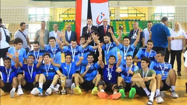 جامعة الإسكندرية تتوج بطلا للكرة الطائرة .. والقاهرة نفوز بالمركز الثانياختتمت منافسات بطولة الكرة الطائرة للجامعات، والتي نظمها الاتحاد الرياضي المصري للجامعات والمعاهد العليا الم