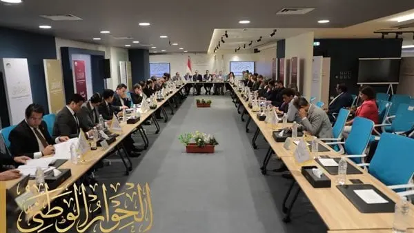 حضور متنوع ومناقشات ثرية.. كواليس الجلسة الأولى لمناقشة قضية الحبس الاحتياطي كشف عضو مجلس أمناء الحوار الوطني المحامي والحقوقي نجاد البرعي، تفاصيل الجلسة الأولى من الجلسات المتخصصة