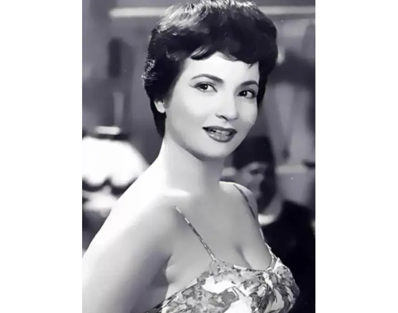 اغاني ممنوعة لشاديه : صحيح يااذاعةاغاني ممنوعة لشاديه : صحيح يااذاعة--