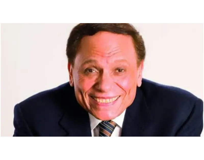 محمود عزازي: عادل إمام معجب بتجسيدي لشخصيته في نوستالجيا عبر الفنان محمود عزازي عن سعادته بإشادة الزعيم عادل إمام به وإعجابه بتجسيده لشخصيته من خلال مسرحية نوستالجيا التي تعرض حالي