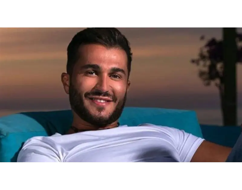 جورج الراسي.. حياة صاخبة ووداع غريب كان صوتا يحمل في طياته نغمة فريدة تنساب بين الكلمات لتلامس القلوب وتحيي الأحاسيس، حمل شغف الفن في قلبه، وأضاء طريقه بموسيقى لم تنسى، وعلى من رغم