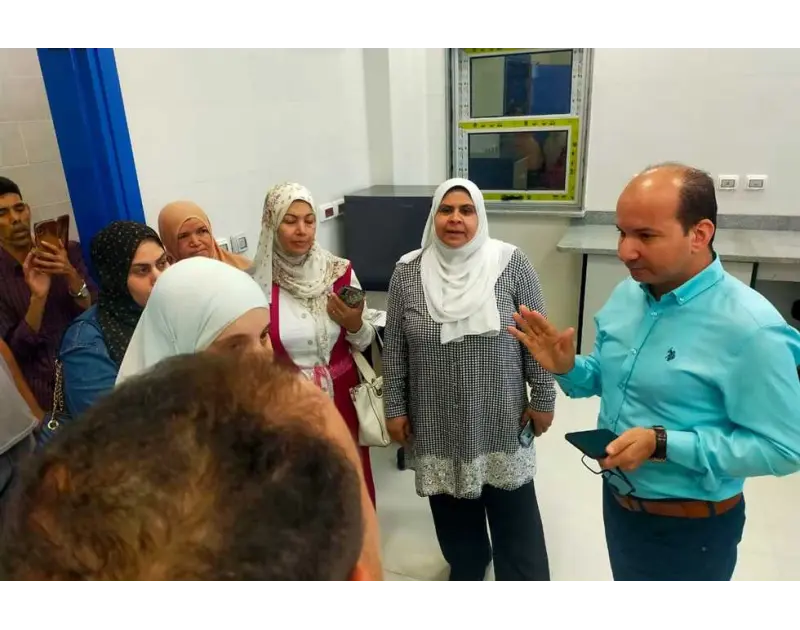 بدء تشغيل مركز طب الأسرة بكفر شبين في القليوبية أعلن الدكتور حموده الجزار وكيل وزارة الصحة بالقليوبية بدء التشغيل التجريبى لمركز طب الأسرة بكفر شبين التابع للإدارة الصحية بشبين الق