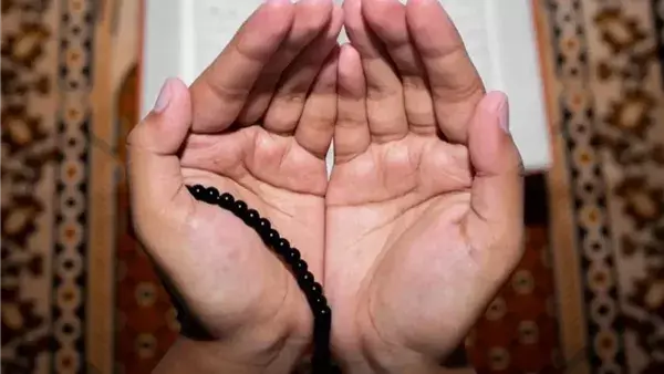 لوعايز تاخد حقك من حد ظلمك .. أمين الإفتاء ينصح بهذا الدعاءقال الدكتور محمد عبد السميع، أمين الفتوى بدار الإفتاء، إنه في حال تعرض شخص لظلم بين، فإنه يستحب له بدلا من الدعاء على الظ