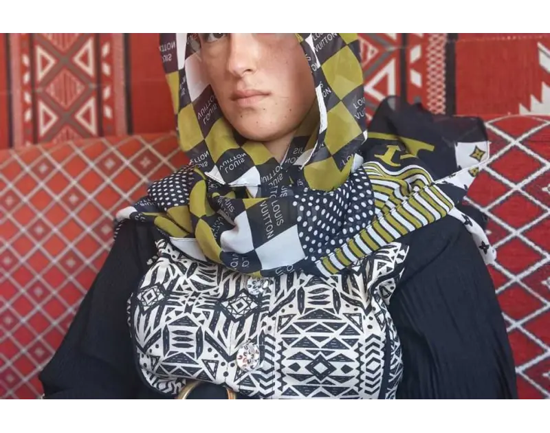 والد عروسة الإسماعيلية ينفي التصالح ويكشف التفاصيل الكاملة لعرض التنازل عن المحضر أكد السيد أبوالعلا اليوم الاثنين، والد عروسة الإسماعلية التي تسببت كوافيرة في حرق شعرها ليلة زفافه