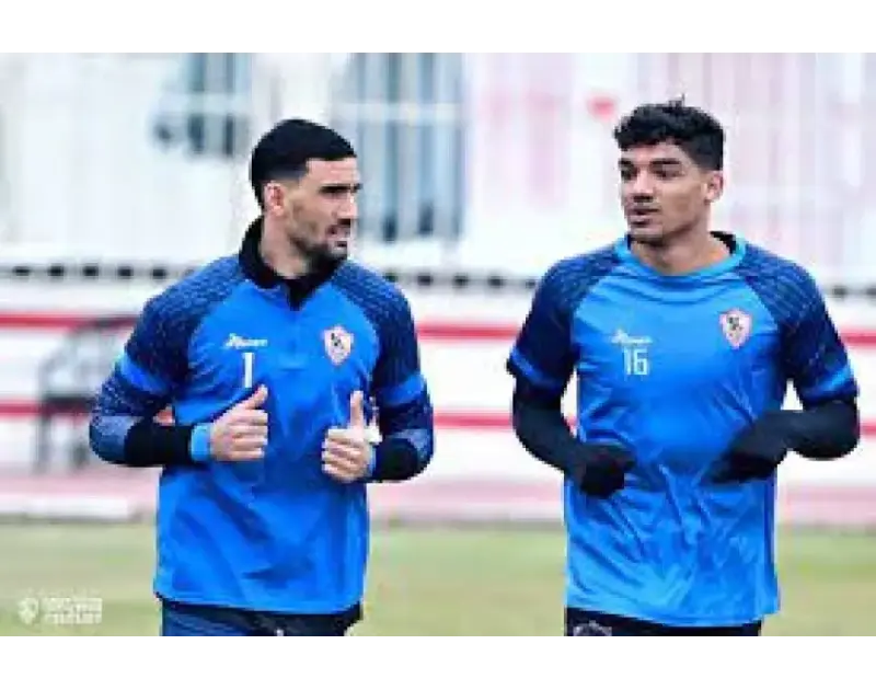 تدريبات قوية لثلاثي حراس الزمالك استعدادا للشرطة الكينيقاد لويس فيسنتي مدرب حراس مرمى الفريق الأول لكرة القدم بنادي الزمالك تدريبات قوية لكل من محمد صبحي ومحمد عواد ومحمود الشناوي
