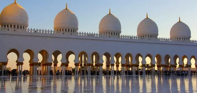 عبارات جمعة مباركة رمضان35 رسائل يوم الجمعة قصيرةيكون الجمعة من الأيام المباركة، وهو أفضل أيام الأسبوع عند الله عز وجل، حيث أنه له الكثير من الفضائل على المسلمين، خصوصا أن صلاة الج