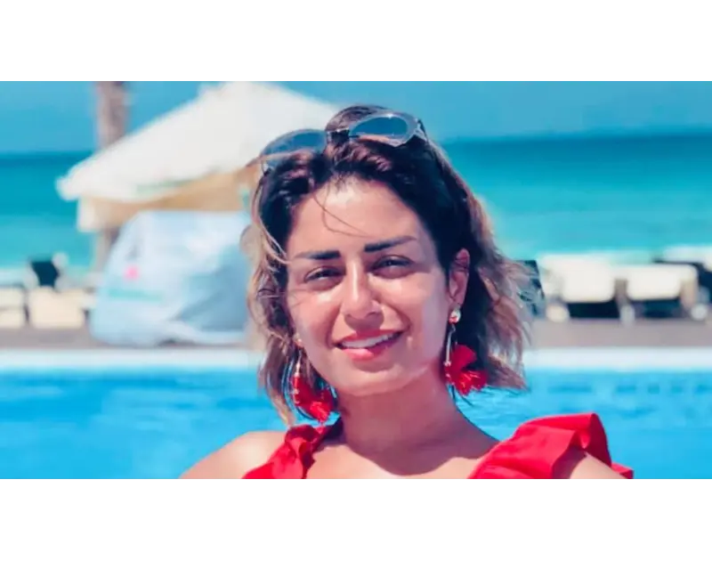 بعد انسحابها من جوما. منة فضالي تتعاون مع محمد سامي في مسلسل جديد أعلنت الفنانة منة فضالي، انضمامها لفريق مسلسل سيد الناس، بطولة الفنان عمرو سعد، وإخراج محمد سامي، والمقرر عرضه ضمن