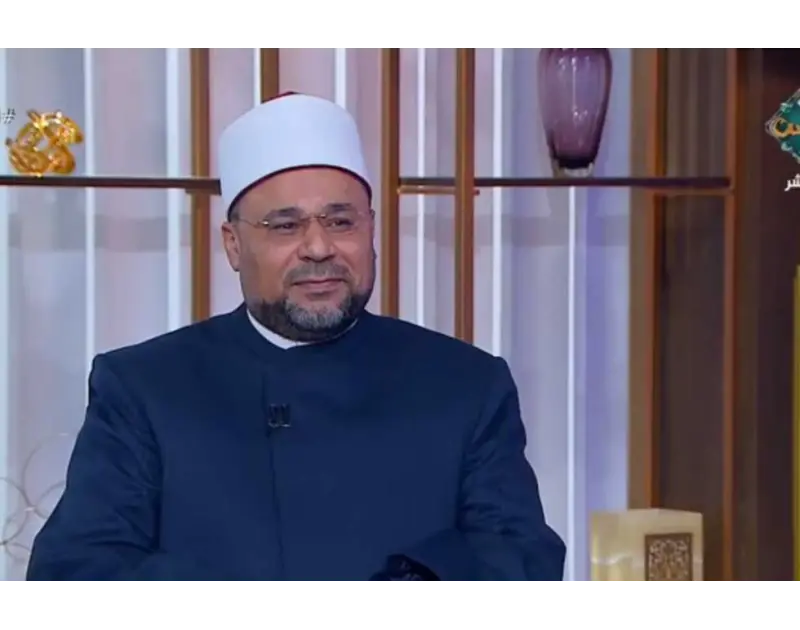 عالم بالأوقاف يوضح مكانة العلم في الإسلام: الله مدح العلماء أكد الشيخ محمود الأبيدي، من علماء وزارة الأوقاف، أن طلب العلم فريضة على كل مسلم، مشيرا إلى قول الله تعالى: وقل رب زدني ع