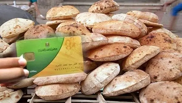 وزير التموين ومحافظ الفيوم يتفقدان الصومعة المعدنية وخطوط الإنتاج بمطاحن مصر الوسطى تفقد الدكتور شريف فاروق وزير التموين والتجارة الداخلية، والدكتور أحمد الأنصاري محافظ الفيوم، الص