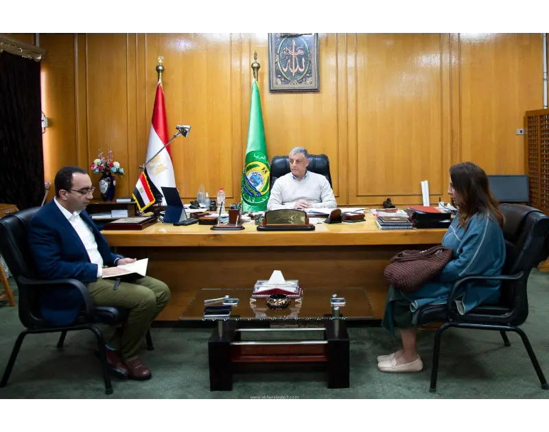 كتبت أمل عبد الرحيم استقبل اللواء طيار أ.ح أكرم محمد جلال محافظ الإسماعيلية، صباح اليوم الإثنين، هالة جلال رئيس مهرجان الإسماعيلية الدولي للأفلام التسجيلية والروائية القصيرة، بحضور