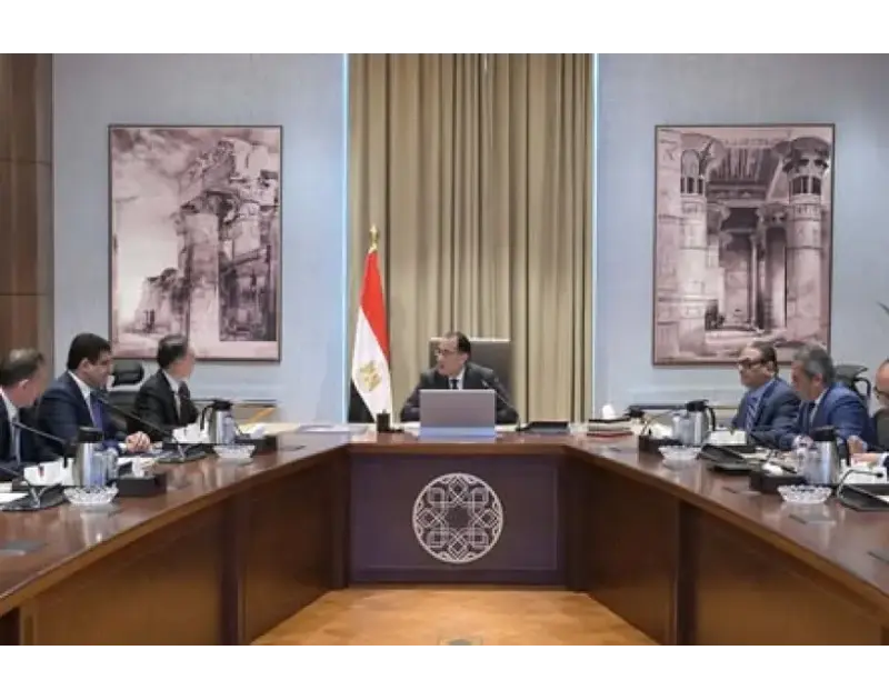 مدبولي يرحب بالتعاون مع فوربس العالمية لتنظيم مؤتمرها السنوي بالعاصمة الإداريةالتقى الدكتور مصطفى مدبولي، رئيس مجلس الوزراء، صباح اليوم، بمقر الحكومة بالعاصمة الإدارية الجديدة، بيت