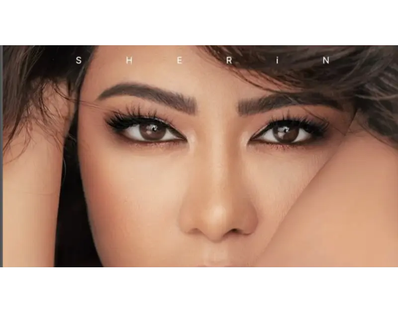 شيرين عبد الوهاب تغازل حسام حبيب بعد انفصالهما بأغنية جديد فاجأت الفنانة شيرين عبد الوهاب، جمهورها وعشاقها بطرح أغنية جديدة تحمل عنوان ومزال ع البال، حيث أعلنت الخبر على حسابها بمن