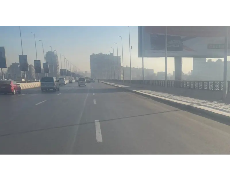 الحالة المرورية بالقاهرة والجيزة صباح اليوم الجمعة شهدت الطرق الرئيسية وشوارع وميادين محافظتي القاهرة والجيزة، والمحاور الرابطة بين عدد من المحافظات سواء الطرق السريعة أو الصحراوية