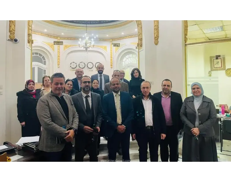 البورصة المصرية تعقد عددا من ورش العمل للشركات الأعضاء والشركات المقيدة بالإسكندرية كتب - محمود الهندي عقدت البورصة المصرية عددا من ورش العمل المتخصصة لكل من شركات السمسرة الأعضاء