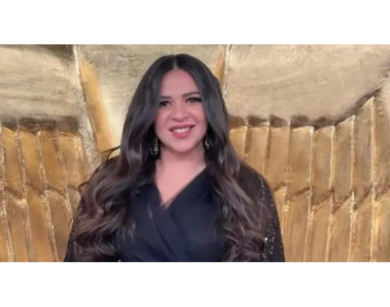 إيمي سمير غانم تتعرض لوعكة صحية مفاجئة تعرضت الفنانة إيمي سمير غانم، لأزمة صحية مفاجئة، كاشفة عن أنها تتلقى علاجا في الوقت الراهن لتجاوز تلك الوعكة.ونشرت إيمي سمير غانم، عبر خاصية