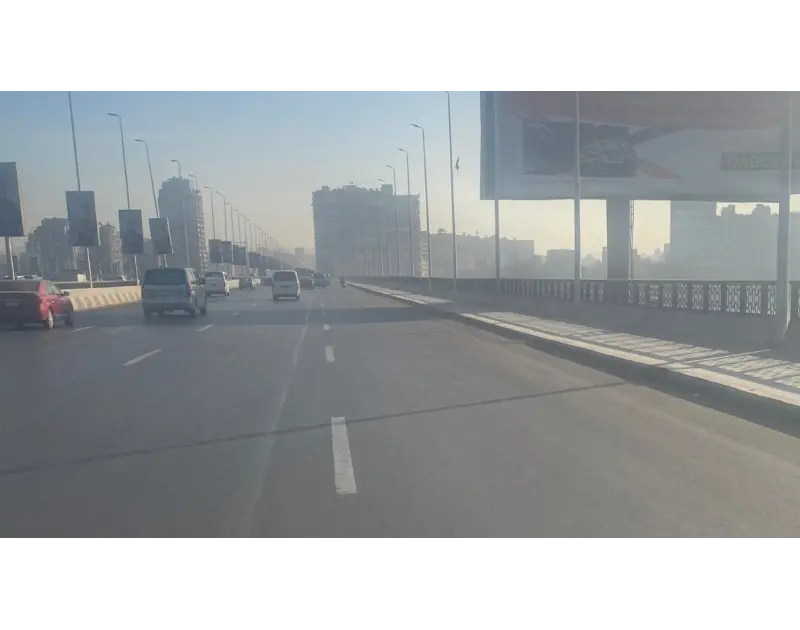 الحالة المرورية في القاهرة والجيزة.. اعرف الطرق المزدحمة شهدت بعض الطرق وشوارع وميادين محافظتي القاهرة والجيزة، والمحاور الرابطة بين المحافظات، سواء الطرق السريعة أو الصحراوية أو ا