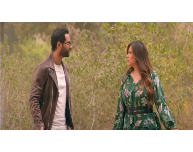 كريم فهمي: ياسمين عبد العزيز غير قابلة للتكرار أشاد الفنان كريم فهمي بزميلته الفنانة ياسمين عبد العزيز، واصفا إياها بأنها ست ب100 راجل وصاحبة صاحبها، مشيرا إلى أنها شخصية استثنائية