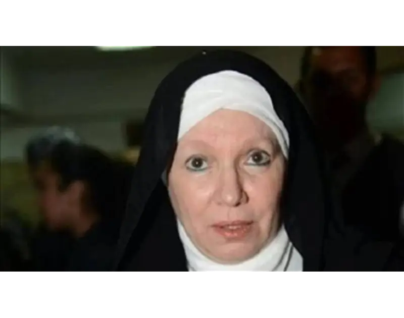 بعد خلافها مع آية سماحة.. من هي مشيرة إسماعيل؟ ضجة واسعة دارت مؤخرا بعد هجوم الفنانة آية سماحة على نظيرتها المعتزلة مشيرة إسماعيل، بعدما أرسلت الأخيرة رسالة استغاثة بمعانتها من وجو