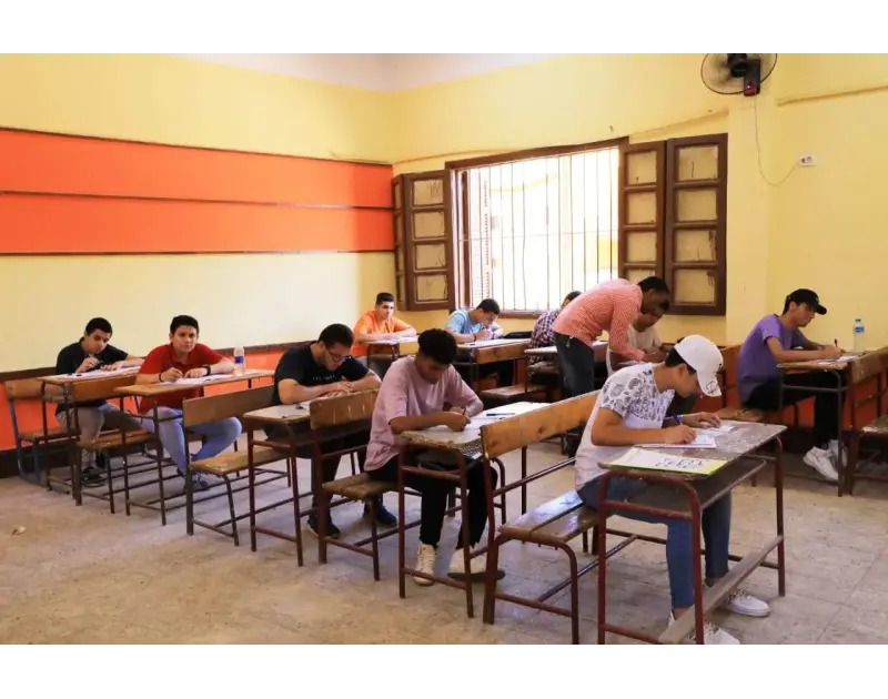 نتيجة الشهادة الإعدادية 2025.. رابط مباشر وبرقم الجلوس نتيجة الشهادة الإعدادية.. أيام قليلة تفصلنا عن نتيجة الشهادة الإعدادية 2025، والتي يترقبها الطلاب وأولياء الأمور على أحر من ا