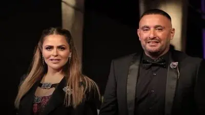احذريني.. منشور منسوب لأحمد السقا يثير الجدل بعد شائعات ارتباط طليقته بطارق صبري أثار منشور غامض منسوب للنجم أحمد السقا حالة من الجدل الواسع على مواقع التواصل الاجتماعي خلال الساعا