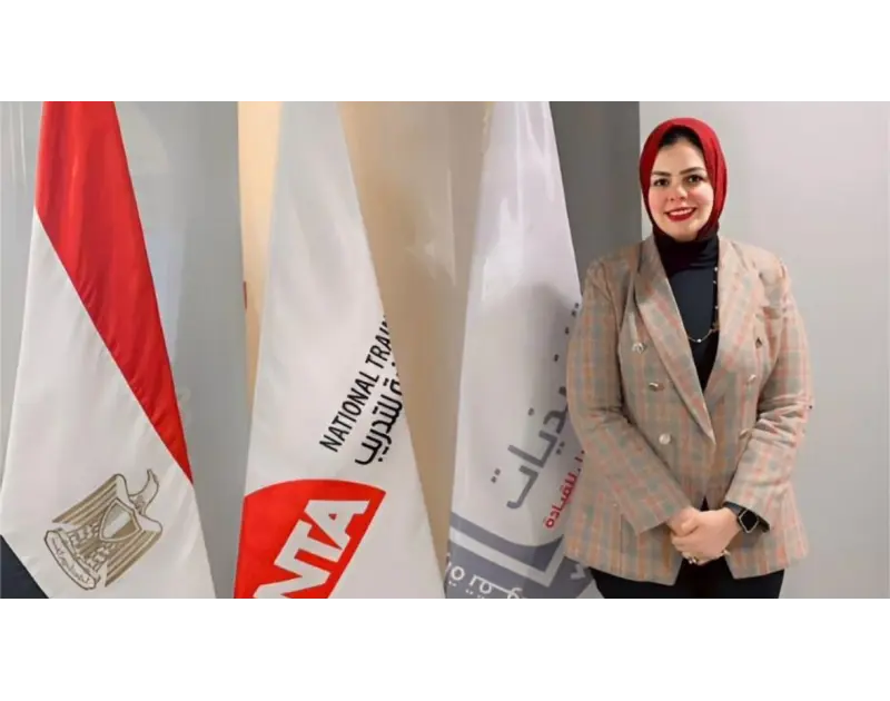 أسماء عبدالعظيم: تمكين المرأة حماية للمجتمع، والبيت يضيء حين تتلقى تقديرًا واحترامًا