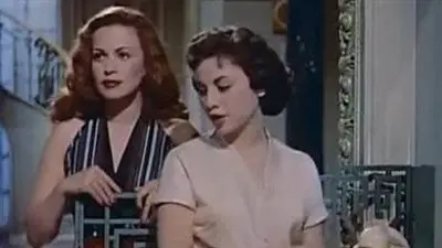 “رفعت الجزمة في وشها”.. سر الخلاف بين هند رستم وفاتن حمامة في فيلم لا أنام