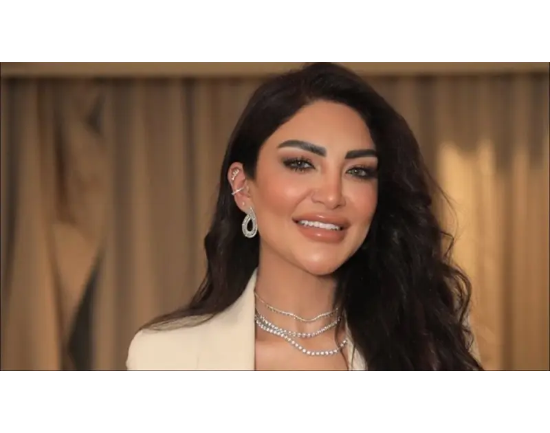 «جهاز الضغط وحقن الكليكسان رفقاء يومي».. سالي عبدالسلام تكشف تفاصيل أزمتها الصحية
