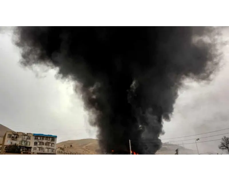 الجارديان: انبعاث 5 ملايين طن ثاني أكسيد الكربون خلال 14 يومًا من حرب إيران