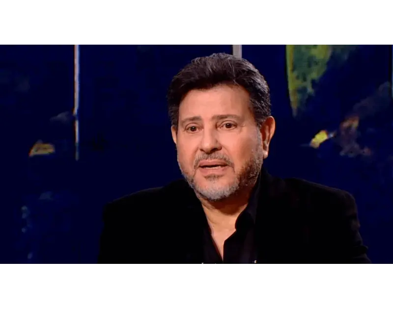 بعد تدهور حالته الصحية. الفنانون يساندون هاني شاكر برسائل مؤثرة