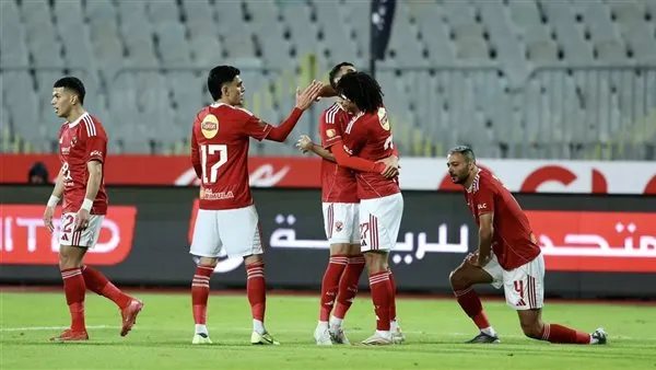 توروب يعلن تشكيل الأهلي أمام بيراميدز في قمة الدوري المصري