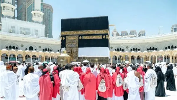 الحرم المكي يستقبل أولى طلائع حجاج بنجلاديش عبر «طريق مكة»