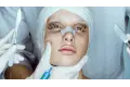 هوس "الفلاتر" وعمليات التجميل. هل أصبحنا نعيش في "عصر النسخ المكررة"
