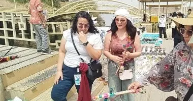 سلاف فواخرجي: مبهورة بسحر أسوان ومصر محمية بأرضها وقيادتها