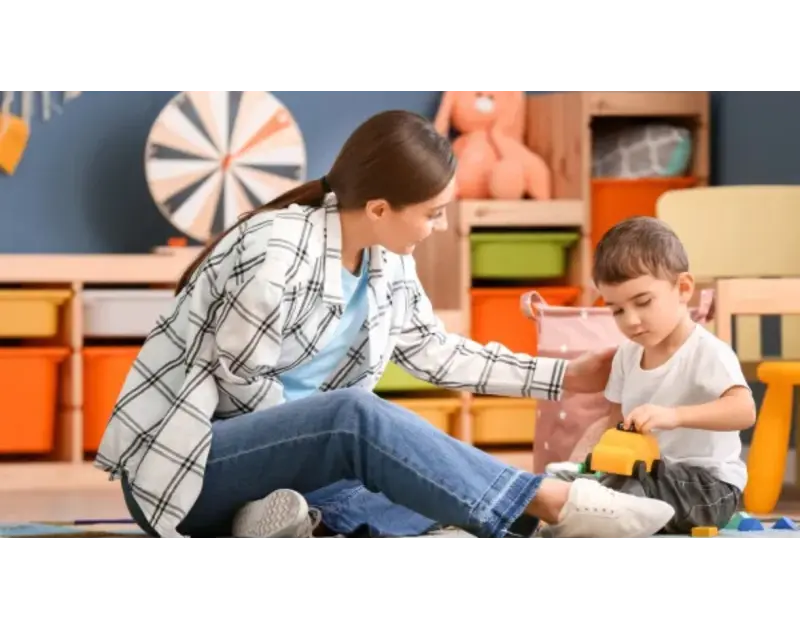 فخ الحماية الزائدة. كيف تزرعين المرونة النفسية في طفلك