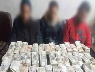 تجار العملة وقعوا في المصيدة ومعاهم 6 مليون جنيه