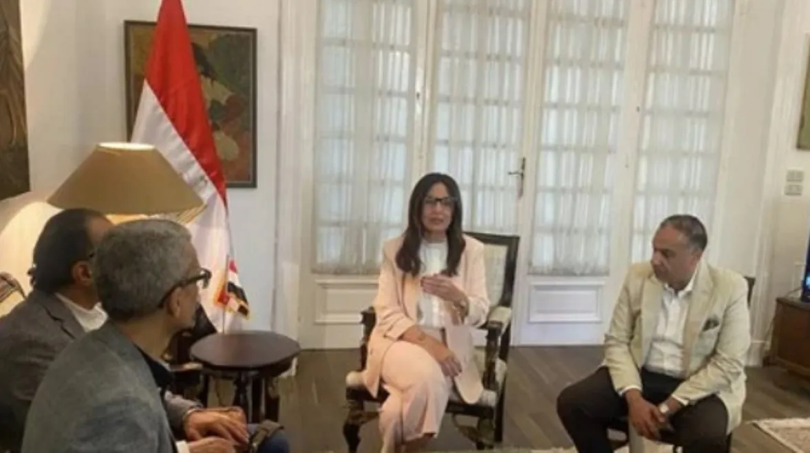 وزيرة الثقافة تحسم ملف أزمة المعهد العالي للسينما
