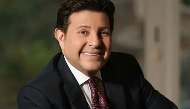 هل عضلة قلب هاني شاكر توقفت؟ جبنالكم الحقيقة الكاملة