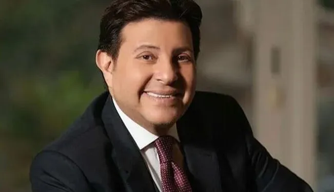 هل عضلة قلب هاني شاكر توقفت؟ جبنالكم الحقيقة الكاملة