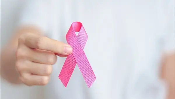 الصحة توضح.. أخذ عينة من الثدي لا يسبب انتشار السرطان