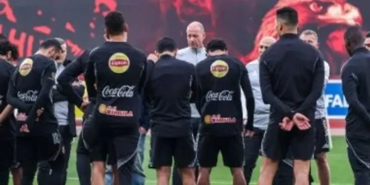 الأهلي يختتم اليوم تحضيراته لقمة الدورى ويدخل معسكراً مغلقاً للزمالك