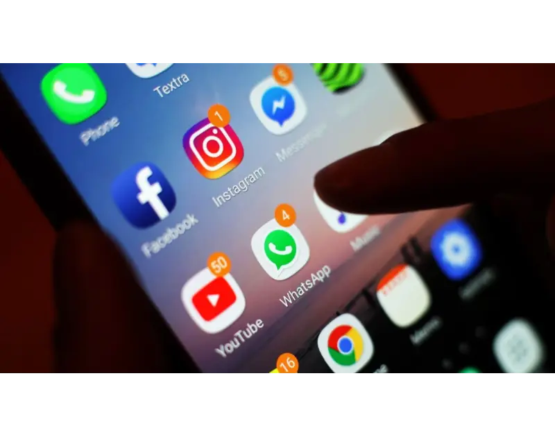 ما هي الدول التي حظرت استخدام الأطفال لوسائل التواصل الاجتماعي