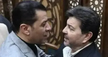 دموع ودعم.. مصطفى كامل على تواصل دائم مع هانى شاكر فى محنته
