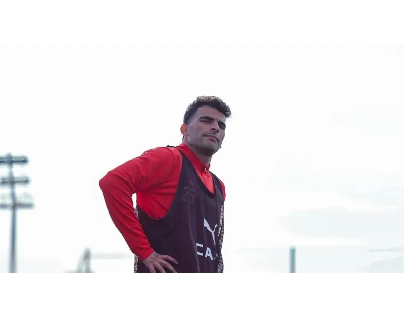 نادر السيد: زيزو أفضل لاعب في إفريقيا وقيمة عقده مع الأهلي أمر غير مفهوم