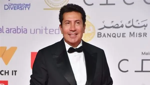 “هتجنن عليها”.. هاني رمزي يعبر عن اشتياقه لـ عبلة كامل ويكشف كواليس علاقتهما