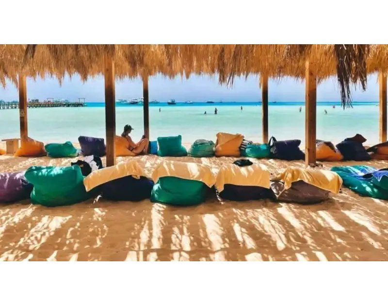 بأسعار تبدأ من 600 جنيه. دليلك الكامل لقضاء رحلة بحرية مميزة في جزر الغردقة