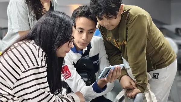 عدسات ورشة الأطفال في الإسكندرية للفيلم القصير