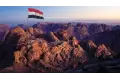 من ضجيج المدن إلى سكون سيناء. لماذا يفر الشباب بحثا عن الطبيعة