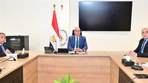 وزير الري يوجه بحماية القناطر والمنشآت التاريخية والحفاظ على هويتها المعمارية
