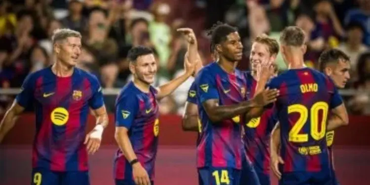 برشلونة ضيفاً خيتافي بالدوري الإسباني لحسم اللقب